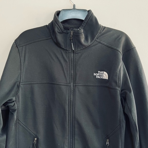 The North Face Men’s Apex Bionic Jacket in Black, size S - Picture 5 of 12